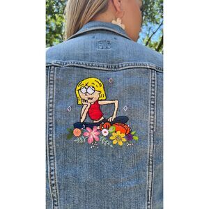 Hand Embroidered Lizzie McGuire Denim Jacket Size Small